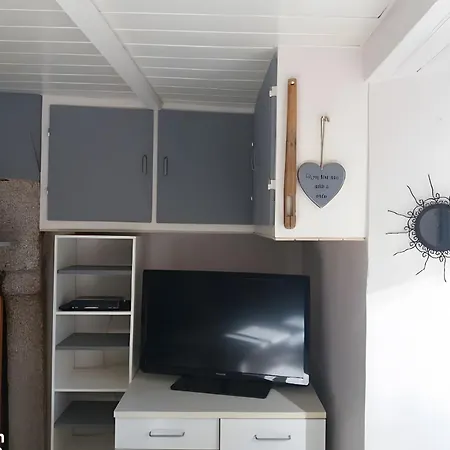 La Deny's House Holiday home Le Buisson (Lozere)